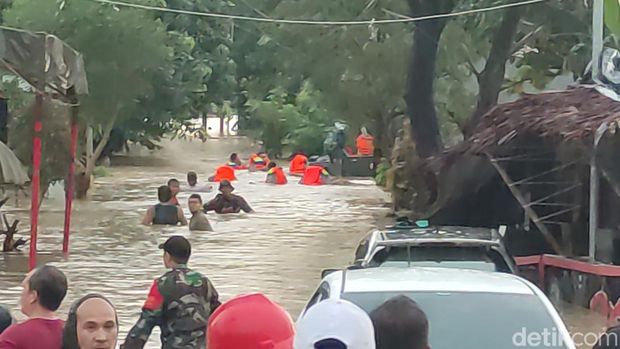 Banjir di Dinar Indah Semarang, Jumat (6/1/2023) pukul 17.00 WIB