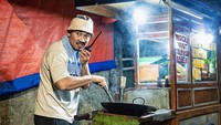Buntut viralnya konten tersebut, heboh kabar Denny Sumargo dilaporkan ke polisi oleh mantan suami Norma Rizma yang berselingkuh dengan mertuanya. Nama Denny Sumargo ikutan terseret. Foto: Instagram @sumargodenny