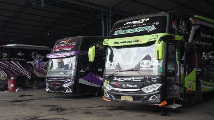 Garasi PO Haryanto di Kudus, Jawa Tengah