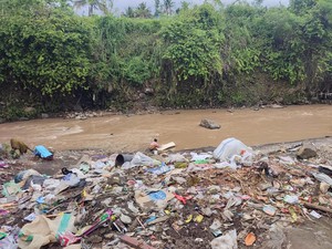 Sungai di NTB Tercemar Mikroplastik, DLHK: Kami Anggap Sebagai Warning