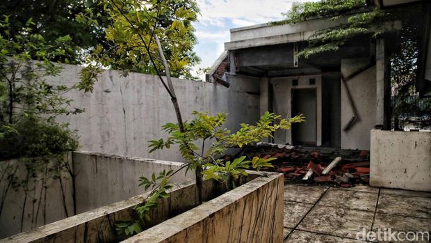 Suasana terkini rumah mewah milik Ibu Eny dan Tiko di kawasan Cakung, Jakarta Timur, Jumat (6/1/2023).