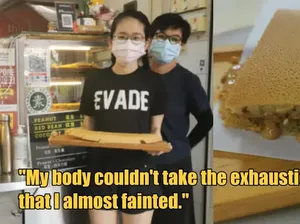 Sempat Terpuruk, Mantan Akuntan Ini Kini Sukses Jualan Kue di Kaki Lima