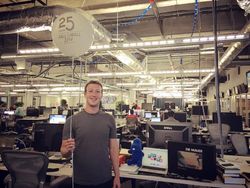 Harta Triliunan, Penampilan Mark Zuckerberg Tetap Berantakan