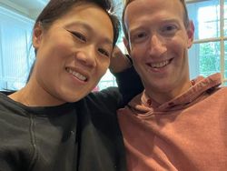 Harta Triliunan, Penampilan Mark Zuckerberg Tetap Berantakan