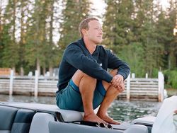 Harta Triliunan, Penampilan Mark Zuckerberg Tetap Berantakan