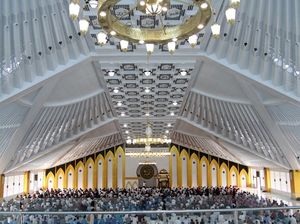 5 Contoh Khutbah Jumat Tentang Maulid Nabi Muhammad SAW