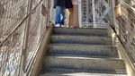 Menara Eiffel di Musim Dingin, Tetap Membeludak Turisnya!