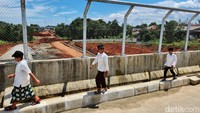 Jika sudah beroperasi dan saling terkoneksi maka akan memudahkan masyarakat yang berasal dari arah Serpong, Pamulang dan sekitarnya menuju Cinere, Bogor hingga Ciawi, begitu juga sebaliknya.