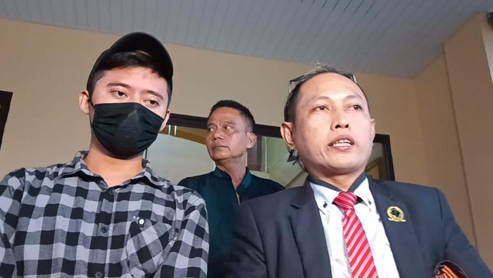 Pria diviralkan selingkuh dengan mertuanya (Bahtiar-detikcom)