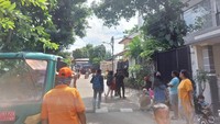 Terlihat warga yang datang dari usia anak-anak hingga orang dewasa. Foto: (Shafira Cendra Arini/detikcom)