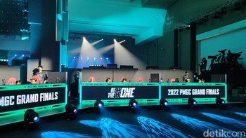 Untuk timnya sendiri ada Four Angry Men, Alter Ego Limax, Alpha7 Esports, Buriram United Esports, DRS Gaming, Fire Flux Esports, Geek Fam, GodL STE, IHC Esports, iNCO Esports, Influence Chemin Esports, Nova Esports, S2G Esports, Still Moving Under Gunfire (Team SMG), Trained to Kill, dan Vampire Esports. Foto: (Panji Saputro/detikINET).