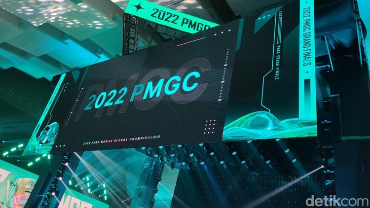 PUBG Mobile Global Championship (PMGC) 2022 telah dimulai. Keseruannya disuguhkan di Jiexpo Kemayoran, dari 6-8 Januari 2023. Berikut potret kemeriahannya.