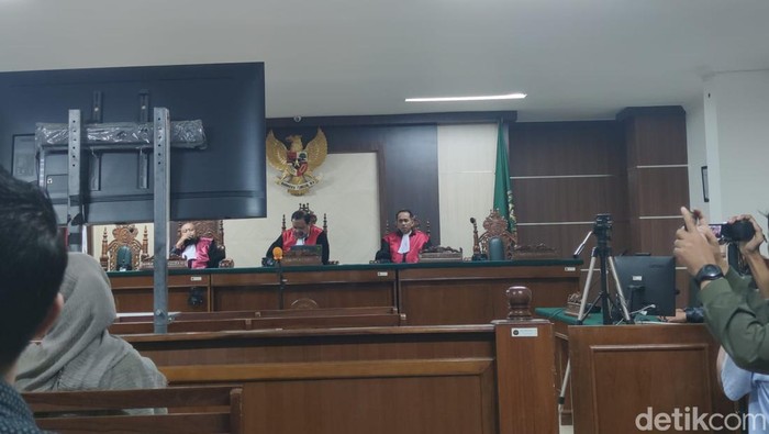Sidang putusan kasus pembunuhan pegawai Dishub Makassar Najamuddin Sewang.