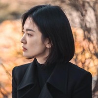 The Korean Business Research Institute mengumumkan Song Hye Kyo sebagai artis drakor terpopuler di bulan Januari 2023. Sang aktris menuai pujian berkat penampilannya dalam drama Korea Netflix, The Glory. Foto: dok. Netflix