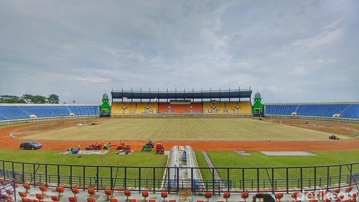 Stadion Si Jalak Harupat.