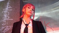 Tamara Dai cosplay jadi Makima, karakter manga Chainsaw Man yang berpenampilan kalem tapi punya kekuatan mengerikan, saat berada di Jepang tahun lalu. (Foto: dok Instagram)