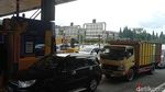 Lonjakan Kendaraan di Tol Pasteur