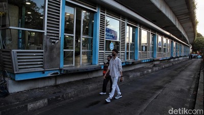 Halte TransJ Kampung Melayu Tutup Gegara Revitalisasi
