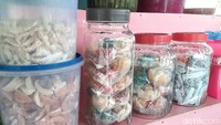 Selain basah, halua kering dari berbagai macam buah juga ada. (Sendi Febryanto/detikSumut)