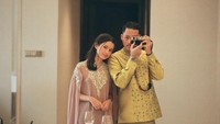 Perempuan berusia 20 tahun itu juga sering kulineran bersama pacarnya. Bahkan mereka suka mengabadikan momen bersama. Foto: instagram @ssarah_menzel / Youtube