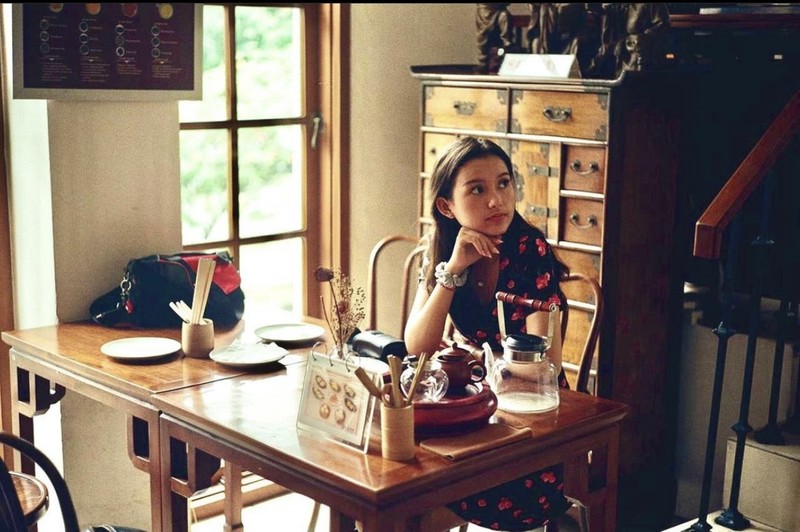 Momen Sarah Menzel Saat Kulineran Bareng Azriel  Hermansyah