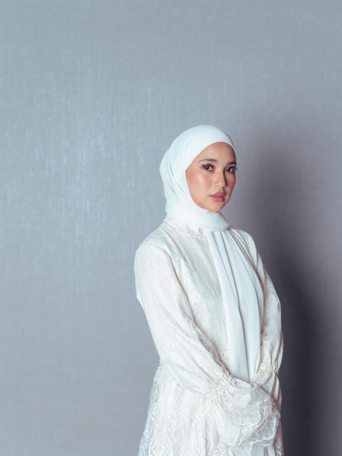 Reaksi Chacha Frederica Tak Dikenali Warganya Reaksi Chacha Frederica Tak Dikenali Warganya