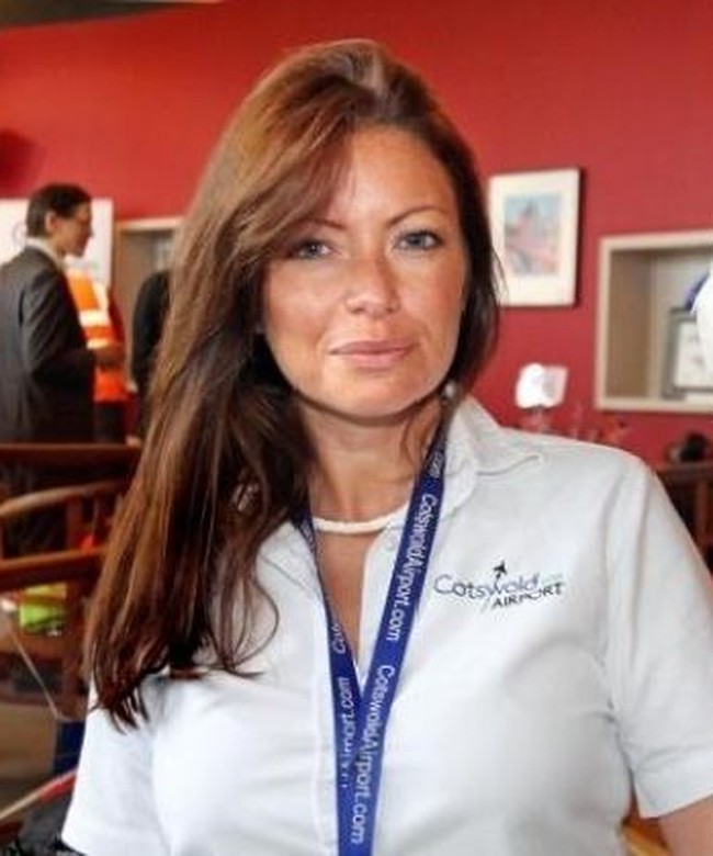 Setelah pengakuan Harry tentang pengalaman seks pertamanya terkuak, Suzannah dikabarkan menolak berkomentar. (Foto: Instagram)