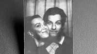 Dia juga mengunggah foto kolase hitam-putih saat Mille Bobby Brown bersama kekasihnya di photobooth. Foto: Instagram