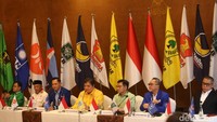 Airlangga mengatakan dari pembahasan pertemuan itu, ada lima pernyataan sikap yang dihasilkan. Dia menyebut delapan parpol parlemen menolak wacana sistem coblos partai pada pemilu 2024. 