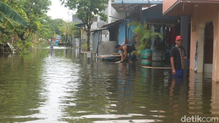 Banjir di Desa Jati Wetan, Kecamatan Jati, Kudus, Minggu (8/1/2023).