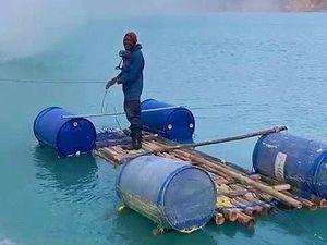 Berikut Alasan Penambang Belerang Tetap Bekerja Meski Ijen Waspada