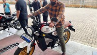 Foto: Bengkel konversi motor BBM ke Listrik/Sylke Febrina Laucereno-detikcom