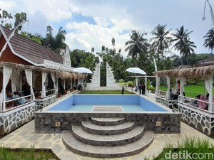 Saputri Cultural Backyard, Sensasi Atmosfer Bali Ada di Sumedang