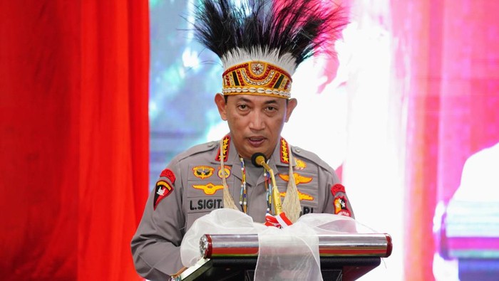Kapolri Jenderal Listyo Sigit meresmikan Mako Polda Papua baru