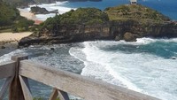 Pemandangan Pantai Kasap