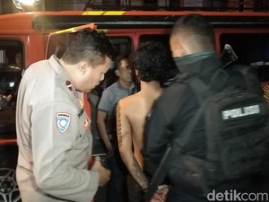 Pria di Tasikmalaya Mabuk Lalu Ngamuk, Berakhir Diamuk Massa