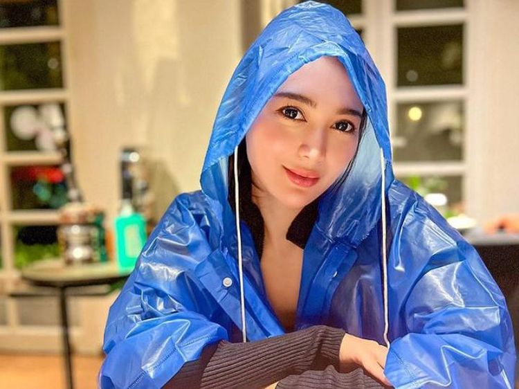 10 Gaya Wika Salim Nikmati Teh dan Molecular Gastronomy