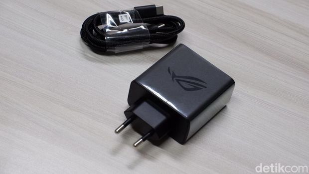 Asus ROG Phone 6