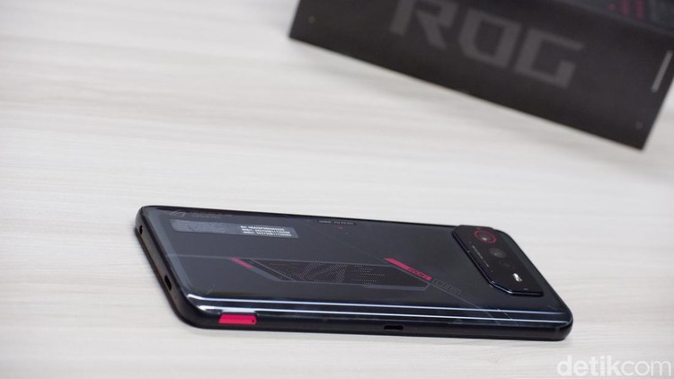 Asus ROG Phone 6