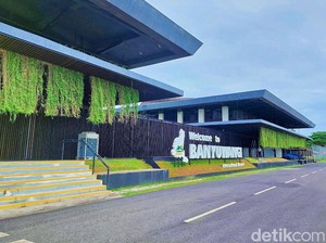 Arus Mudik Mulai Terasa di Bandara Banyuwangi, Penumpang Mulai Penuh