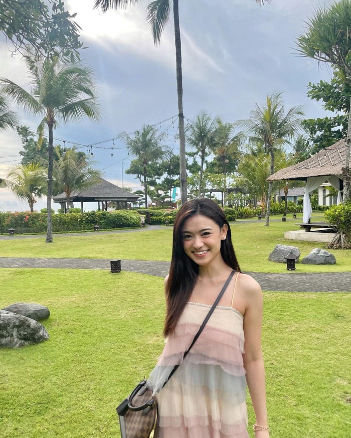 debby shinta debby shinta