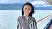 Target pasti ada ya, biar selalu mau belajar dan menggali lagi potensi aku di dunia entertainment, ujar Debby Shinta soal pencapaian karier di 2023. (Foto: dok Instagram)