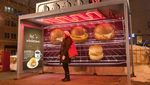 Desainernya Keren! Iklan Ini Out of The Box