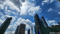 BMKG menginfokan prakiraan cuaca Jakarta Pusat siang ini cerah berawan.