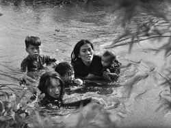 Ada Fakta Mencengangkan di Balik Foto Jadul Ini