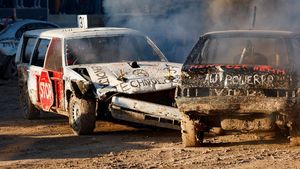 Ganasnya Lomba Mobil di Malta, Saling Sikut Demi Tujuan Mulia