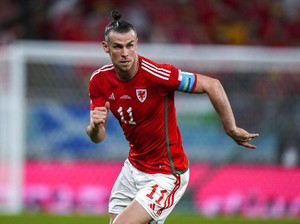 Gareth Bale Gantung Sepatu