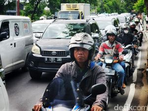 Penampakan Arus Lalu Lintas di Jalan Veteran Jaksel Pagi Ini