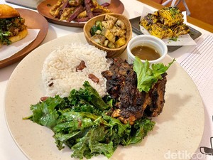 Jawaica: Gurih Aromatik! Ayam Bakar Bumbu Jamaika yang Hits di Kemang