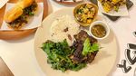Maknyus! Di Kemang Ada Ayam Bakar Bumbu Jamaika yang Gurih Aromatik